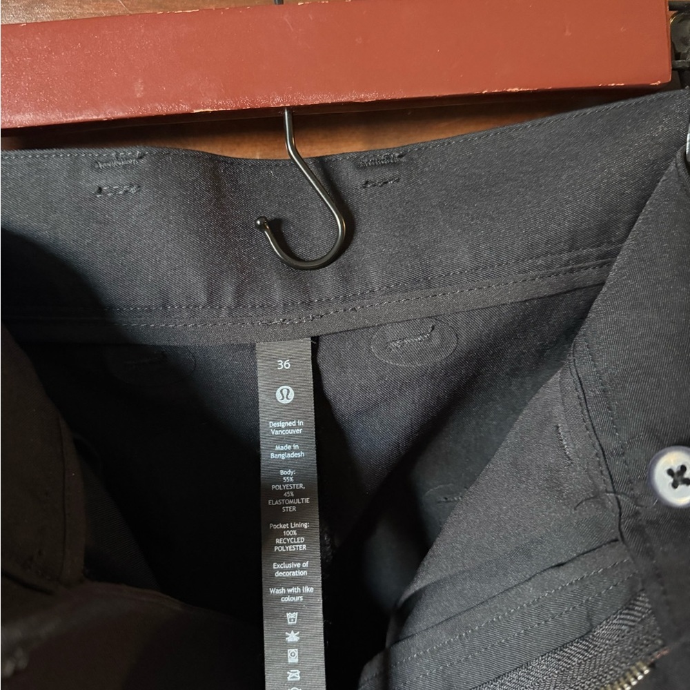 Lululemon Commission Classic-Fit Pant